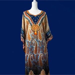 Elegant Multicolor Paisley Maxi Dress